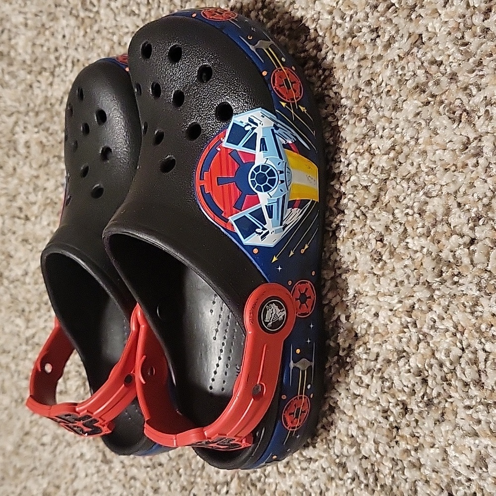 Light up Star Wars Kids Crocs
